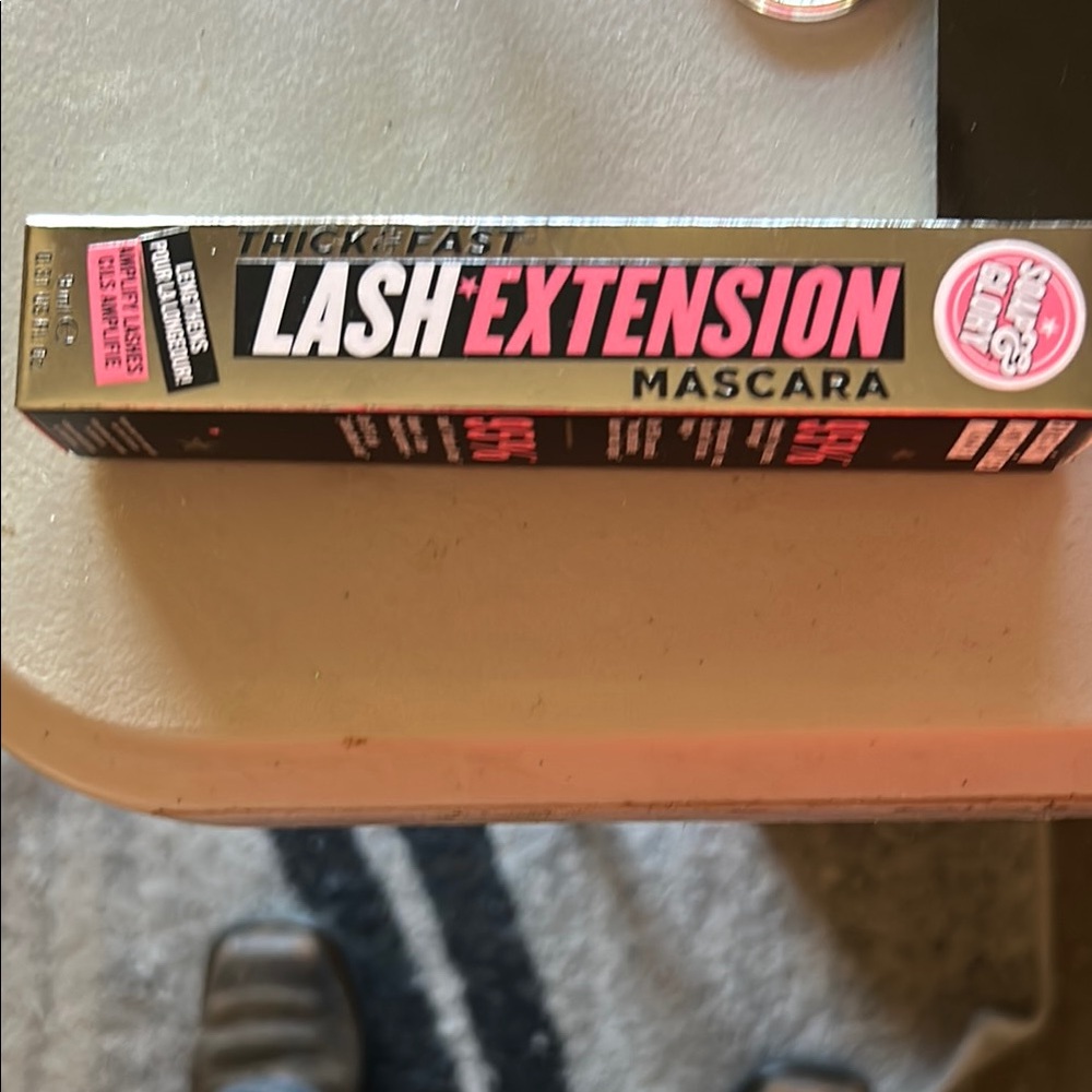 Soap & Glory Thick & Fast Lash Extension Mascara - Black and Pink